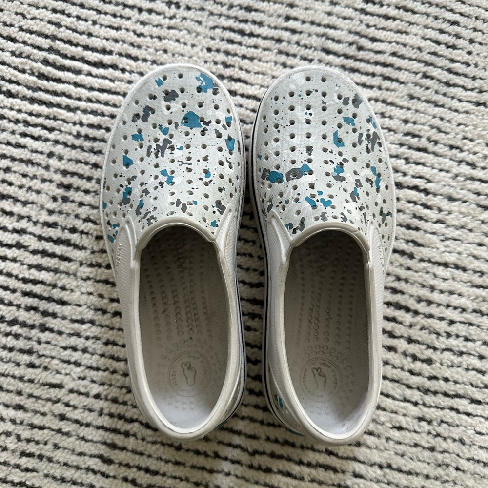 Native Kids Slip-On Shoes